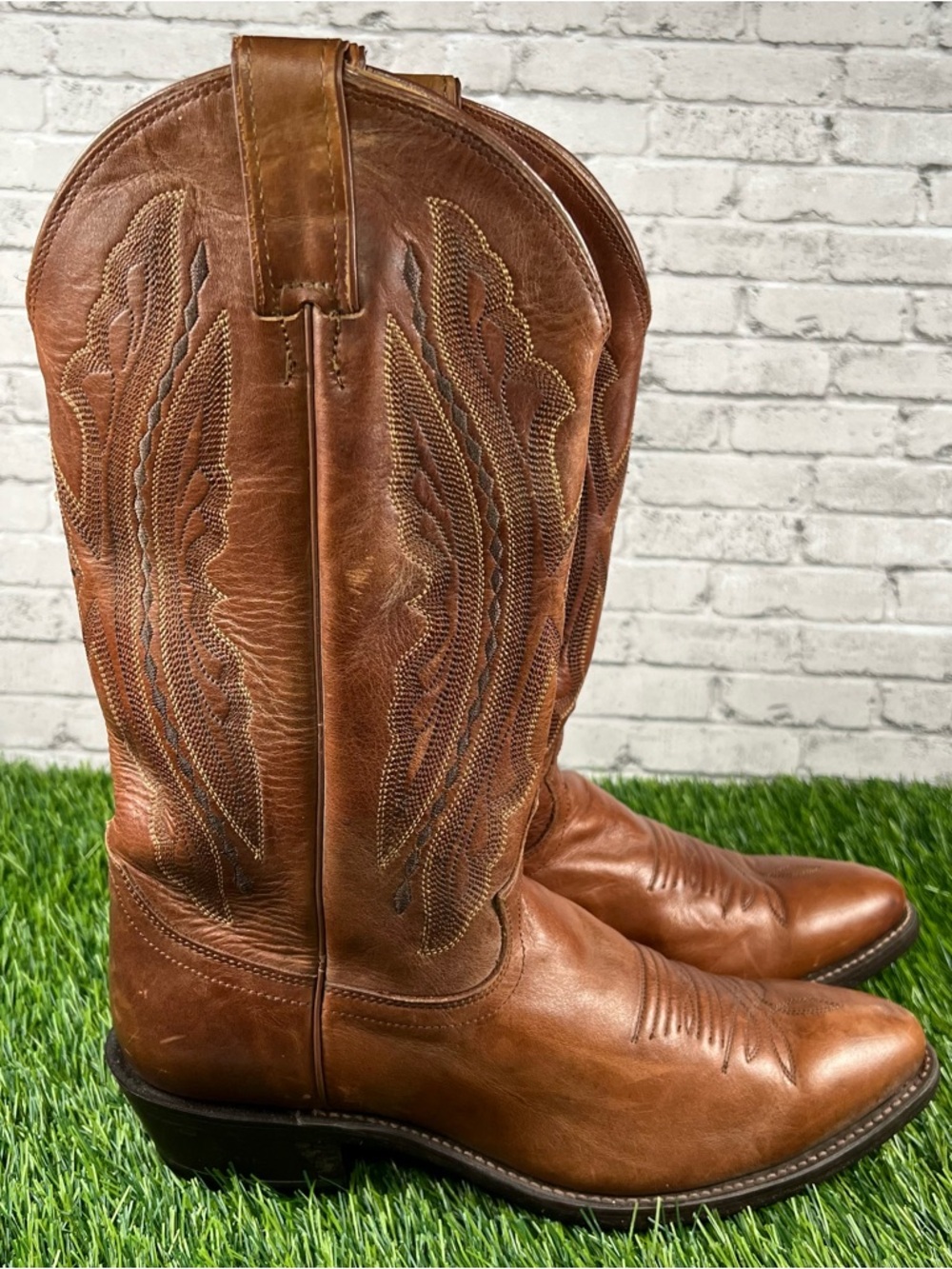 VTG MENS JUSTIN COWBOY BROWN BOOTS SIZE 9 D - Picture 2 of 10